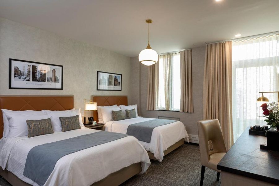 Broadway Plaza Hotel — Guest room