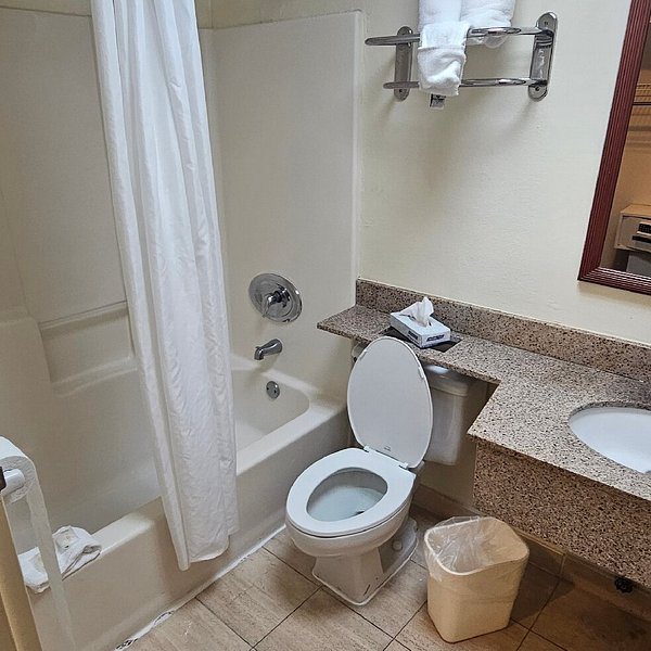 Broadway Suites Downtown By Rocket Stay Miami Florida — Bathroom