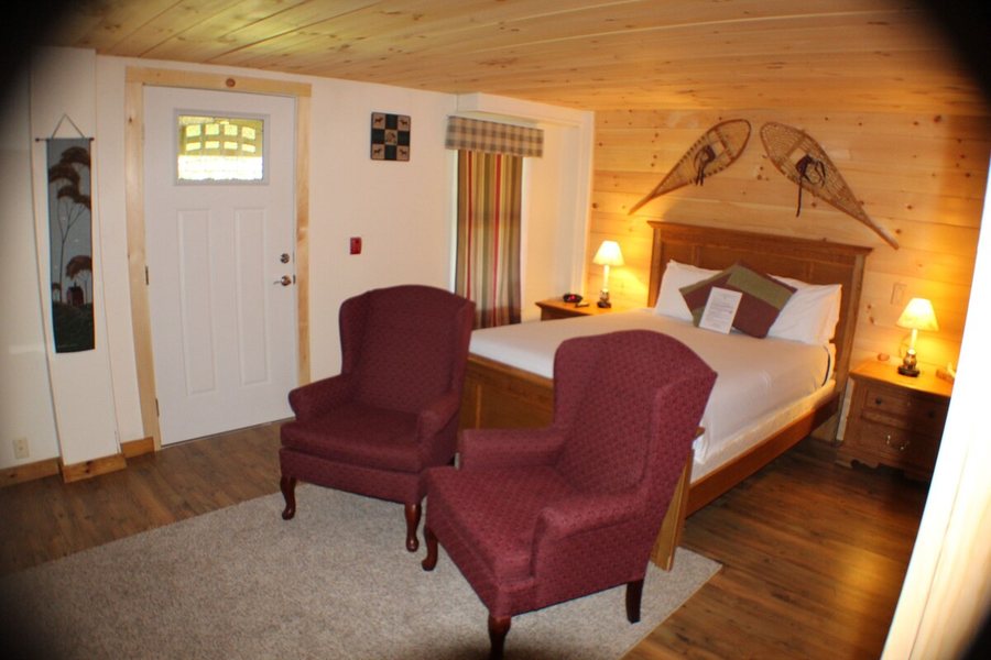 Bromley View Inn — Guest room