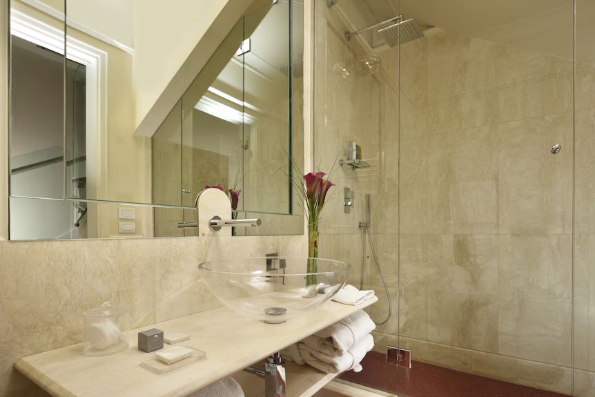Brunelleschi Hotel — Bathroom