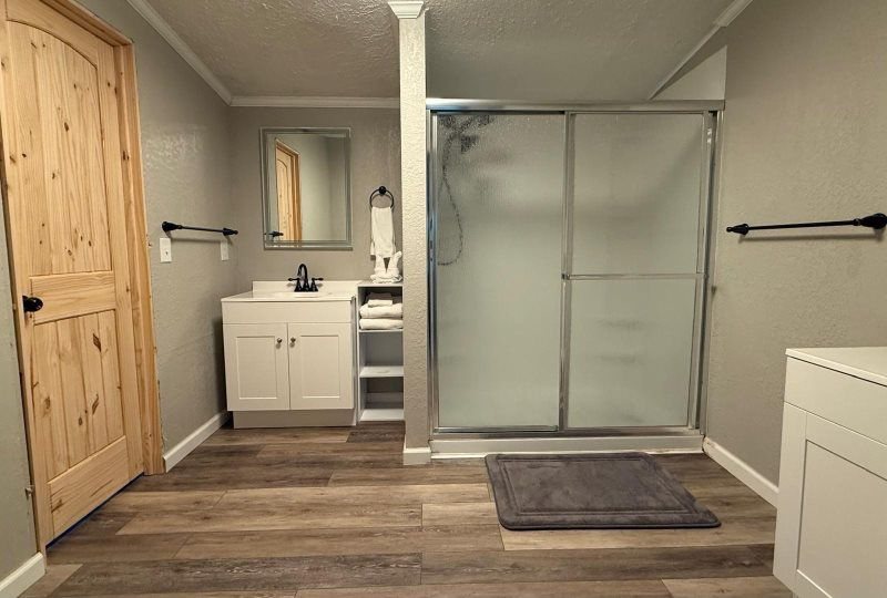 Brushcreek Falls RV Resort — Bathroom