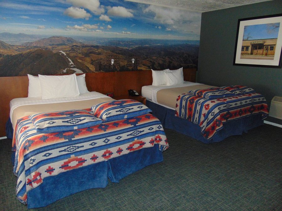 Bryce Canyon Resort — Guest room