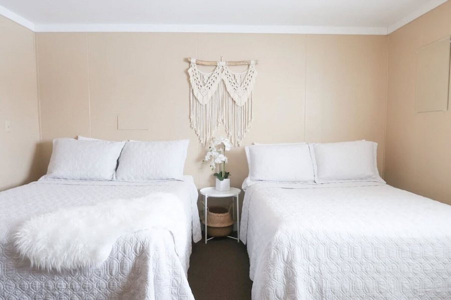 Bryce Uptop Lodge — Guest room