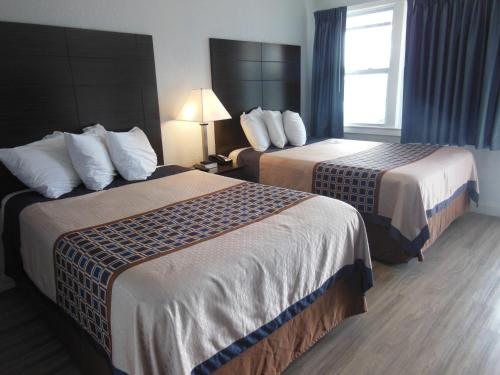 Budget Inn St Augustine — Guest room