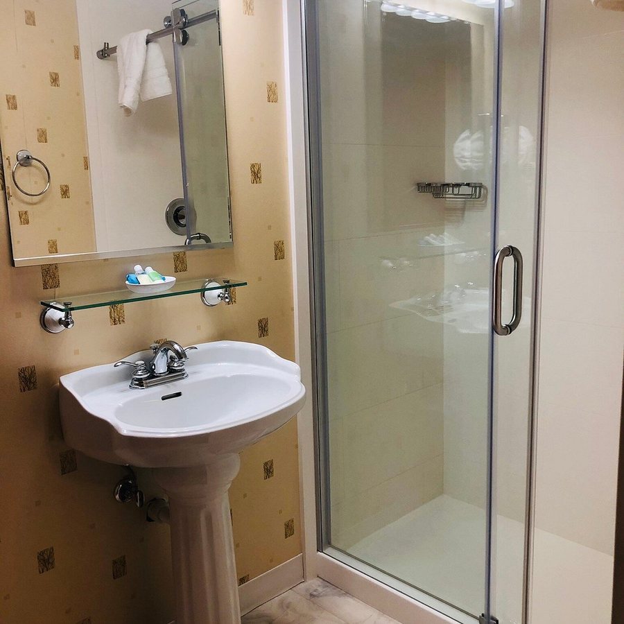 Buffalo Bluff RV Park — Bathroom