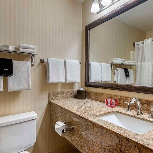 Buffalo Inn — Bathroom