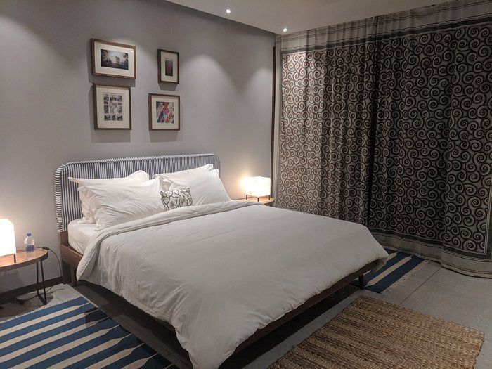 Bungalow 99 — Guest room