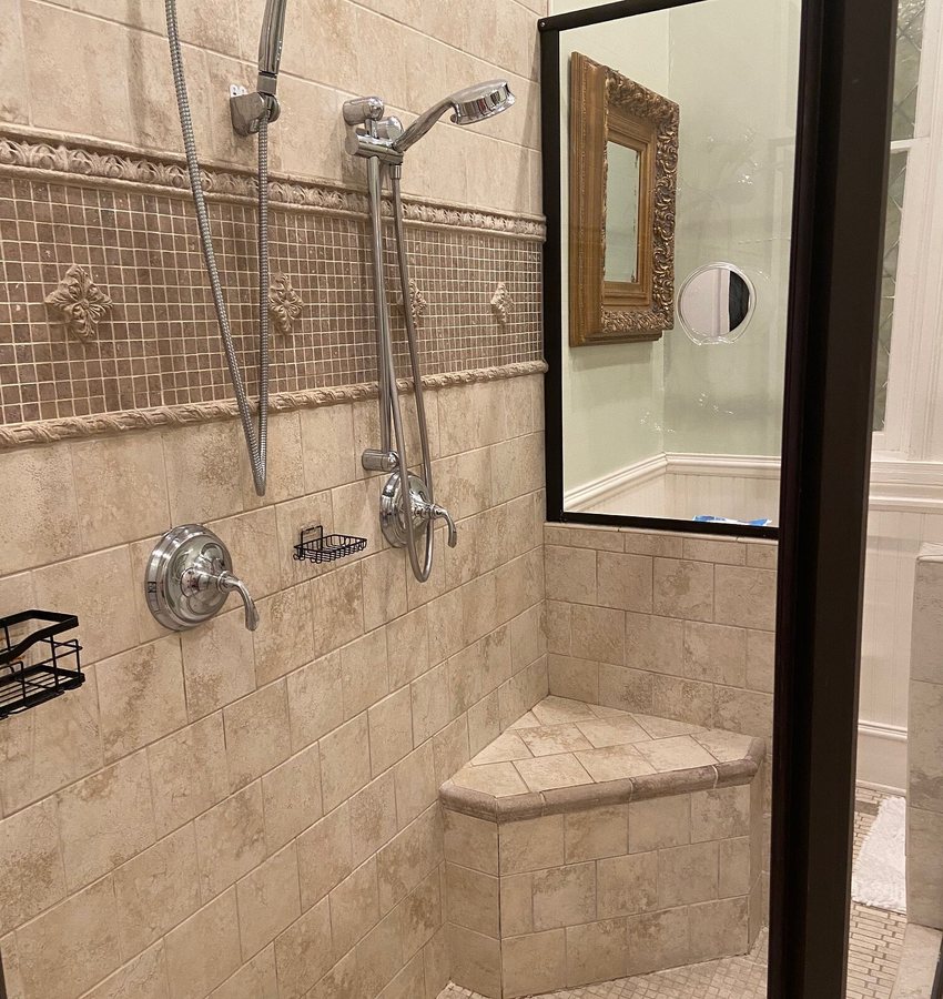 Burke Mansion — Bathroom