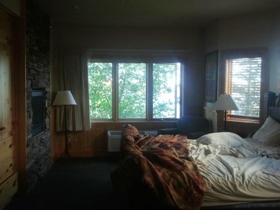 Burlington Bay Campground — Guest room