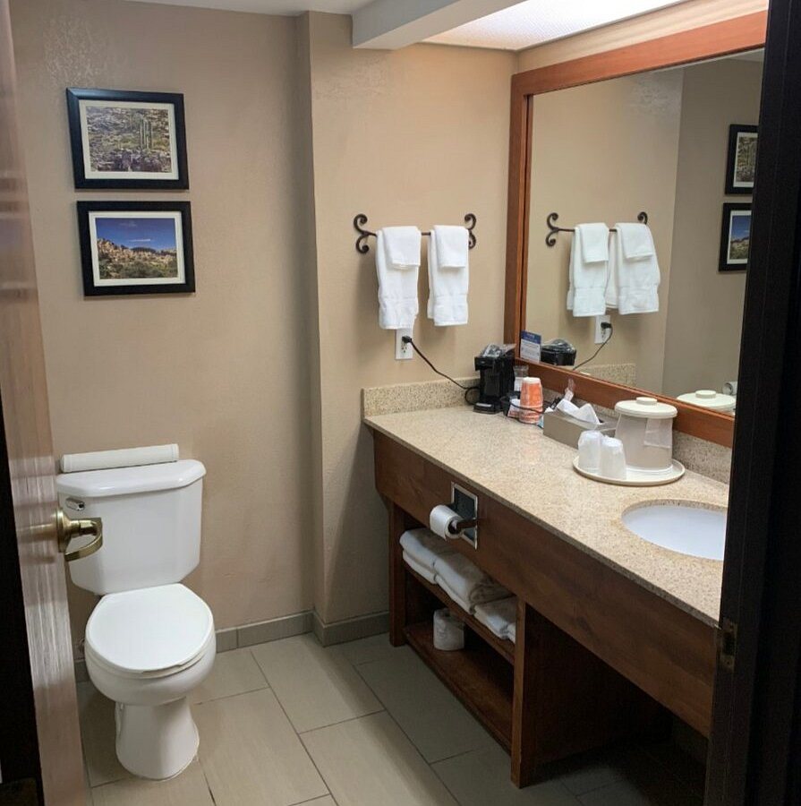 Butterfield RV Resort Observatory — Bathroom
