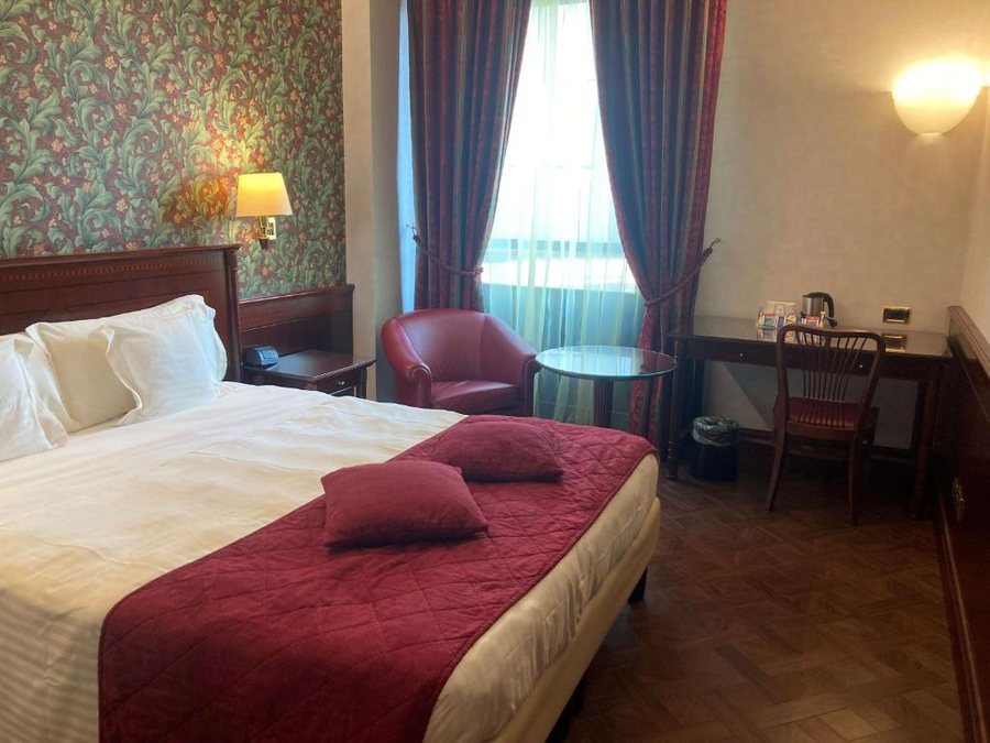 C hotels Concorde — Guest room