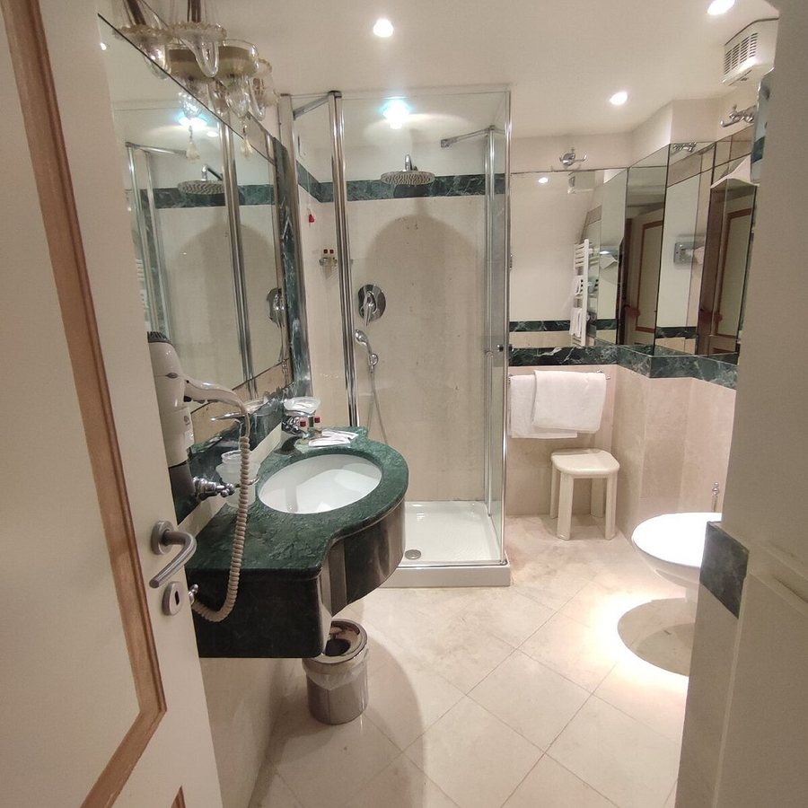 Ca Bauta — Bathroom