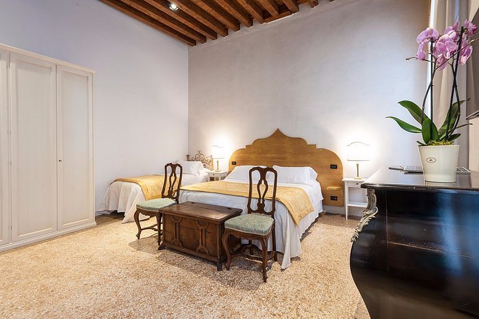Ca Cappellis — Guest room