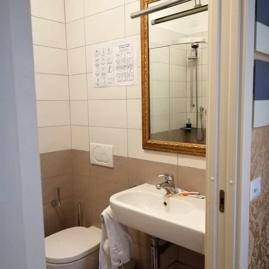Ca Dalisera Venice B B — Bathroom