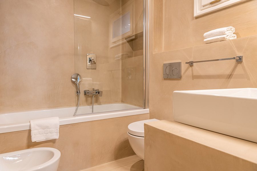 Ca Maria Adele — Bathroom