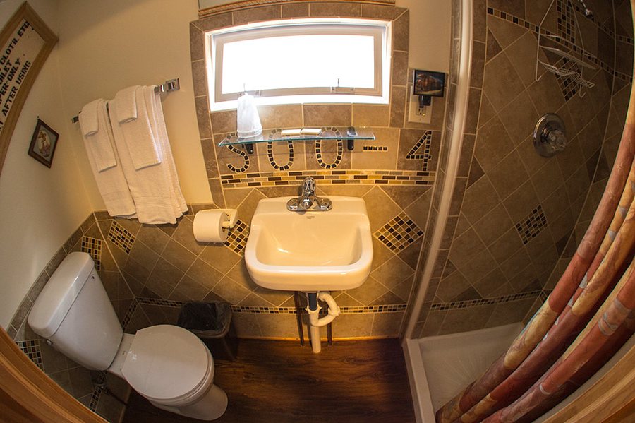 Caboose Motel — Bathroom
