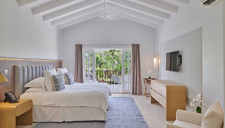 Calabash Hotel — Guest room