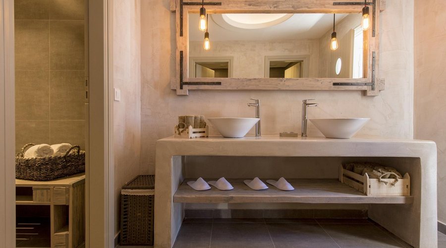 Calderas Dolphin Suites — Bathroom