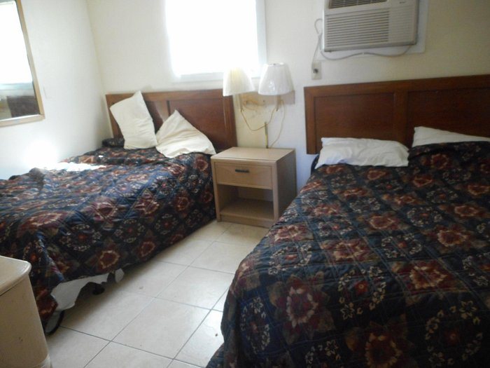 Calypso Motel — Guest room
