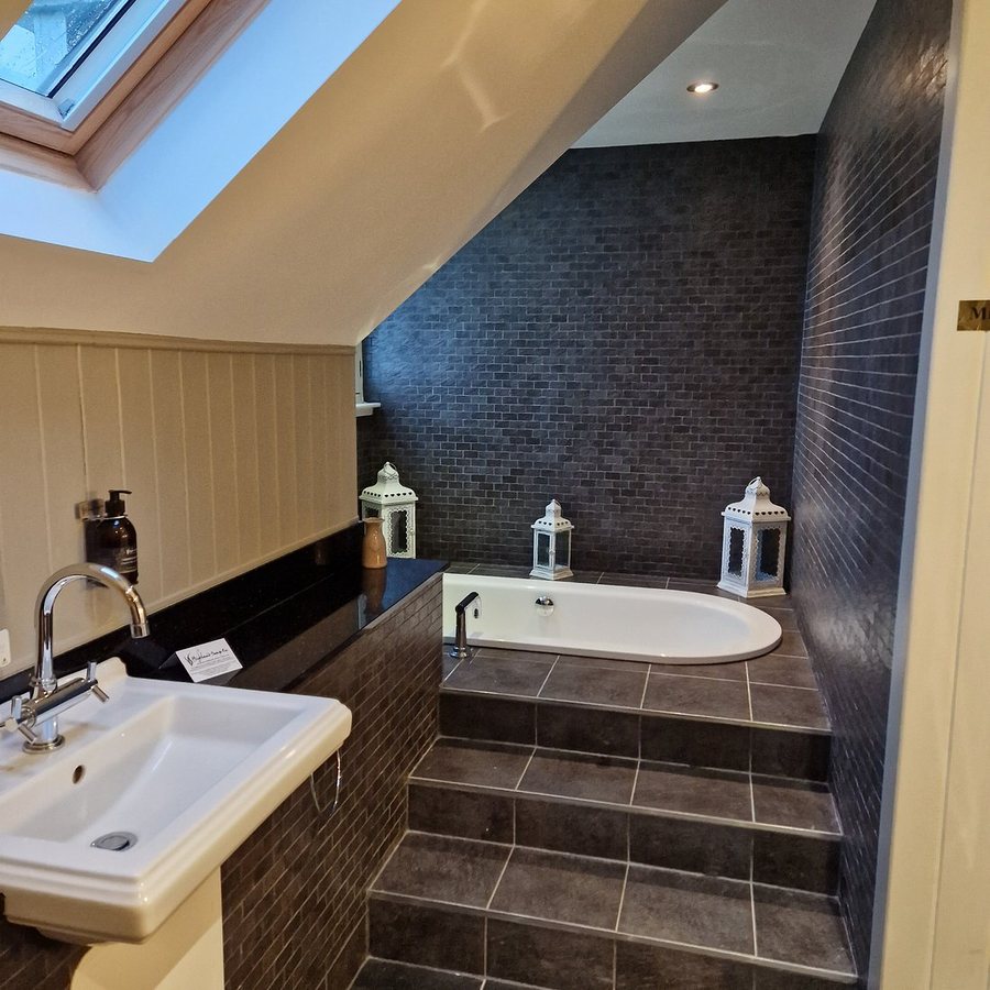 Cameron Club Lodges at The Carrick — Bathroom