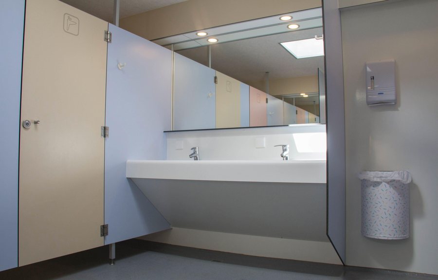 Camping Aux Rives du Soleil — Bathroom