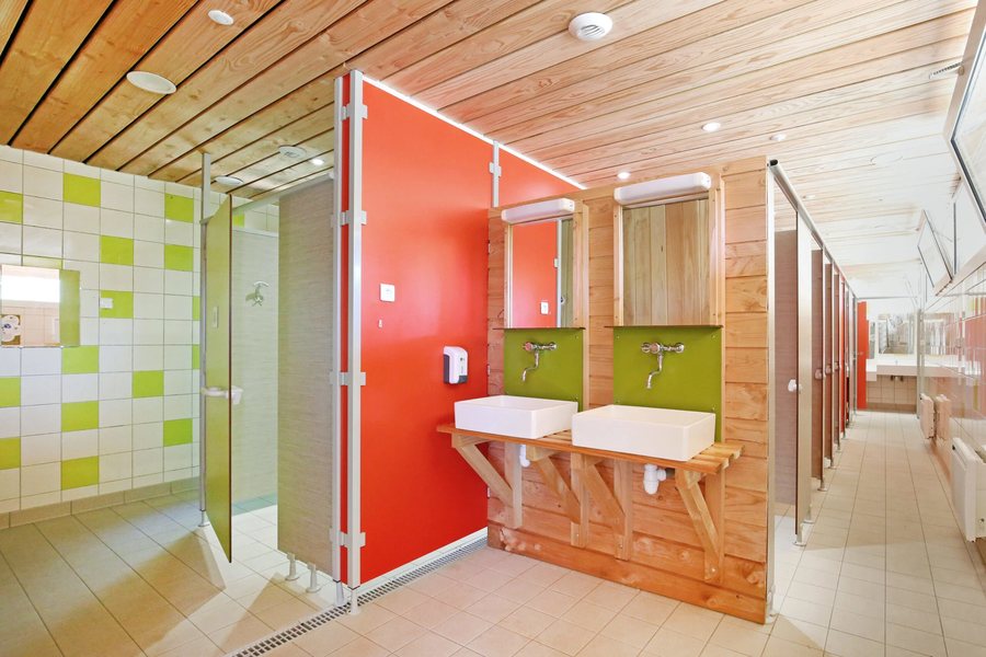 Camping Beauchene — Bathroom