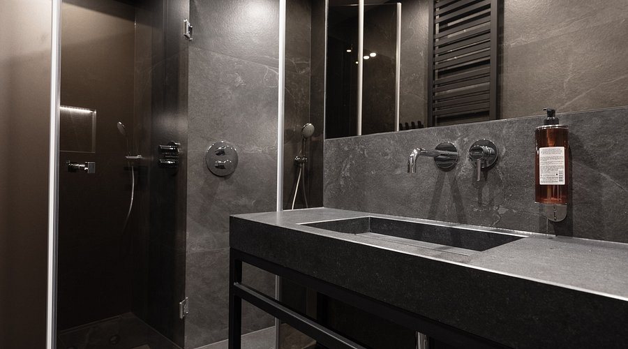 Camping Clepardia — Bathroom