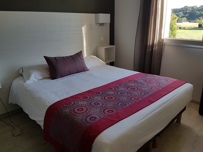 Camping Les Couesnons — Guest room