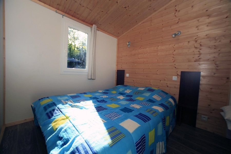 Camping Les Seulieres — Guest room