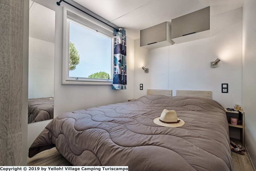 Camping Yellloh Village Medoc Ocean — Guest room