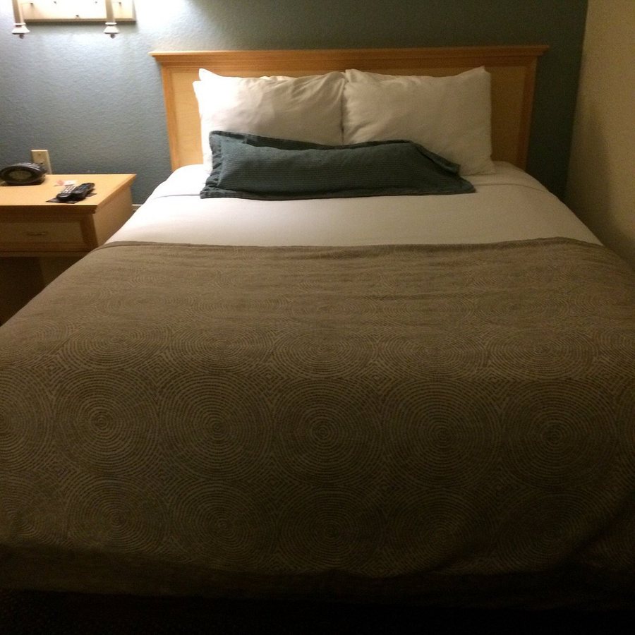 Candlewood Suites Austin Round Rock by IHG — Guest room