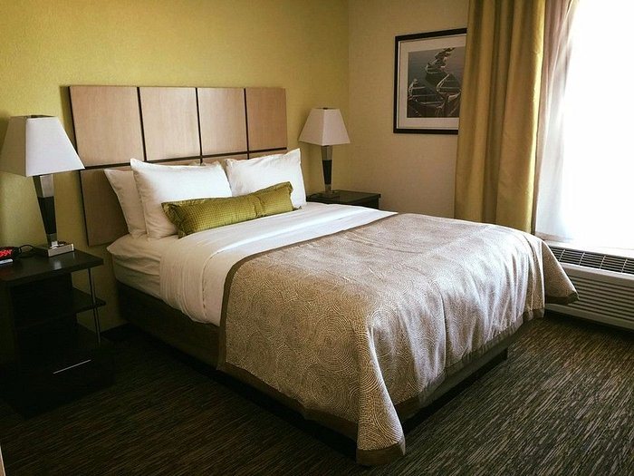 Candlewood Suites Casper by IHG — Guest room