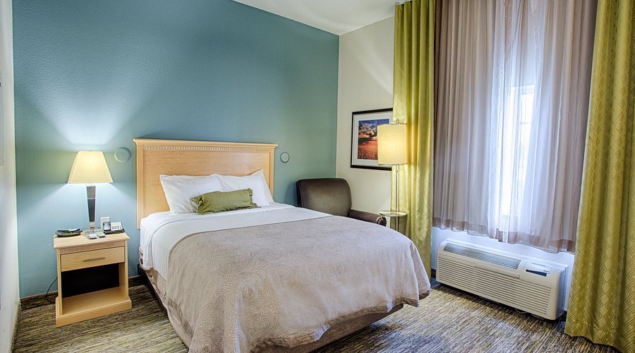 Candlewood Suites Fargo North Dakota State University By IHG — Guest room