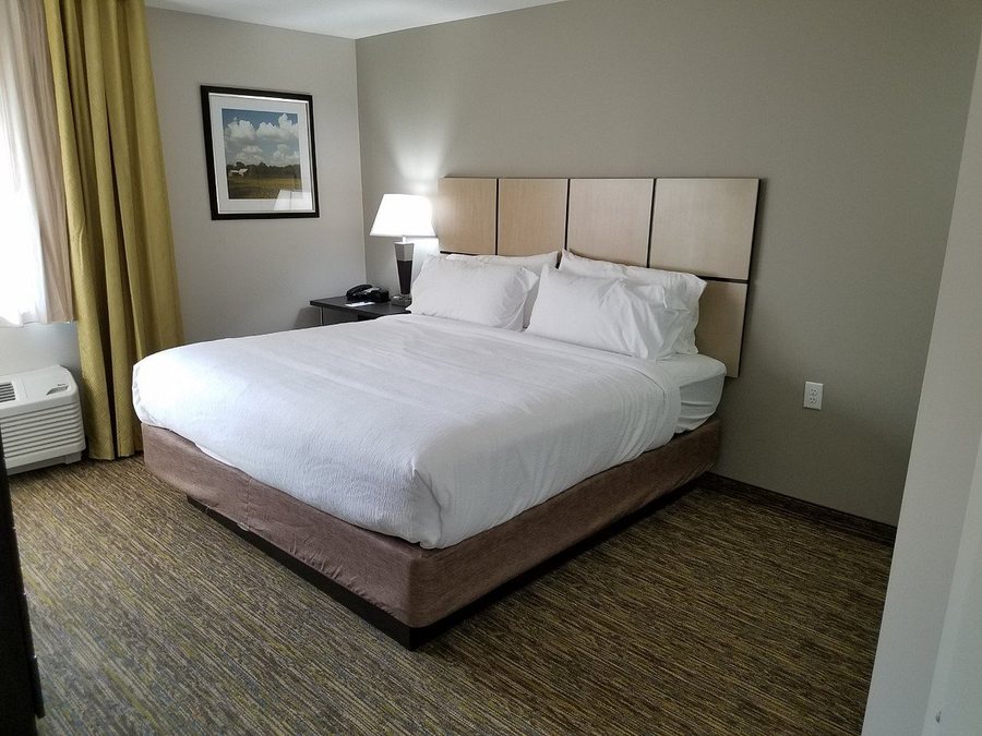 Candlewood Suites Junction City Ft Riley by IHG — Guest room
