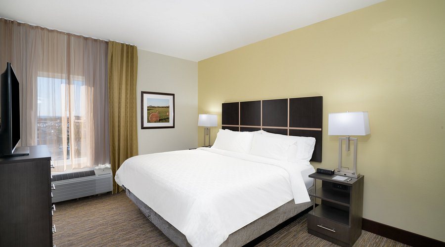 Candlewood Suites Nashville Franklin by IHG — Guest room