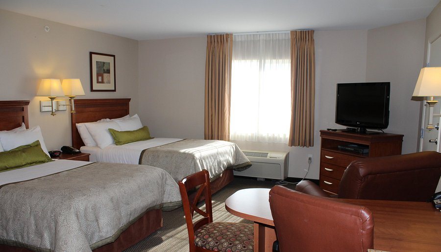 Candlewood Suites Ofallon Il St Louis Area by IHG — Guest room