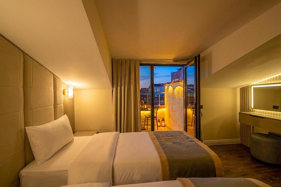 Candy Hotel Istanbul — Guest room