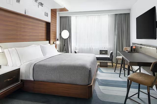 Canopy by Hilton Atlanta Midtown — Guest room