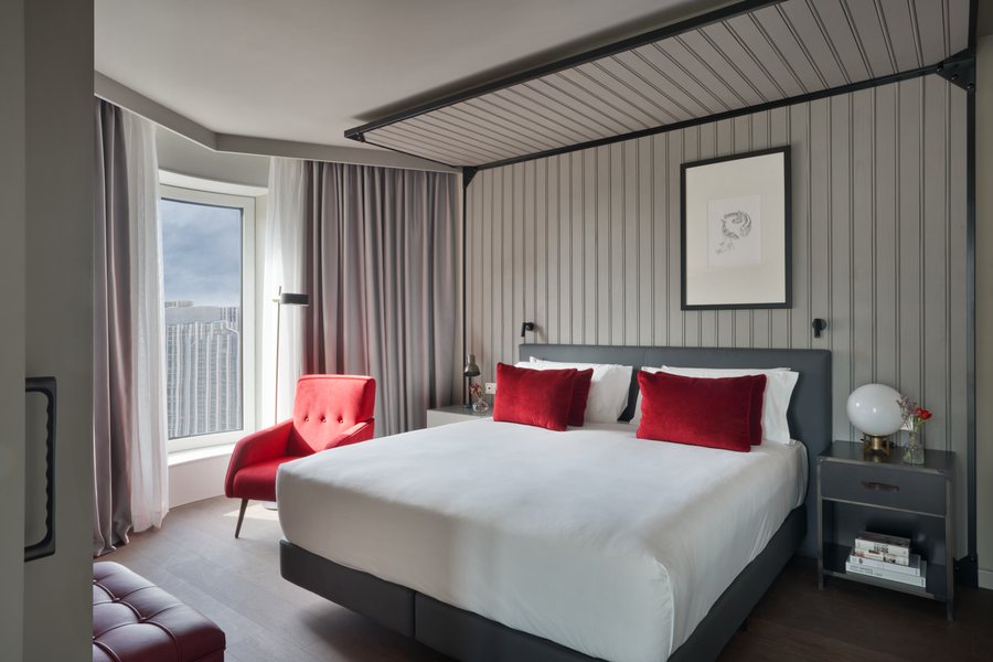 Canopy by Hilton Madrid Castellana — Guest room