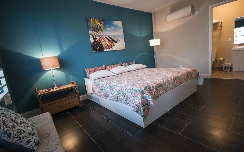 Caoba Miami Florida — Guest room