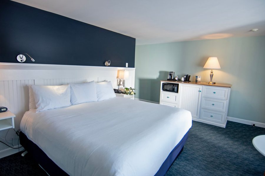 Cape Colony Inn — Guest room