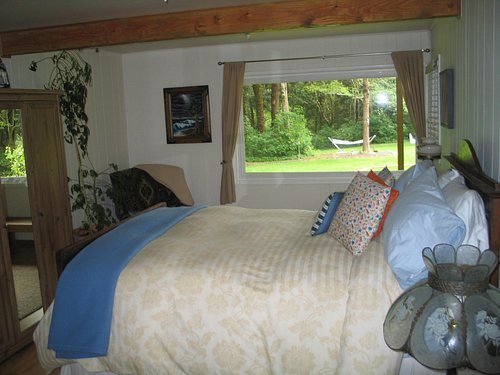 Cape Lookout State Park — Guest room