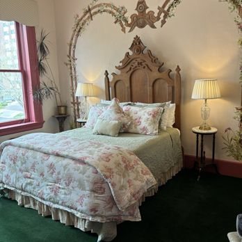 Capitol Hill Mansion Bed Breakfast Inn — Guest room