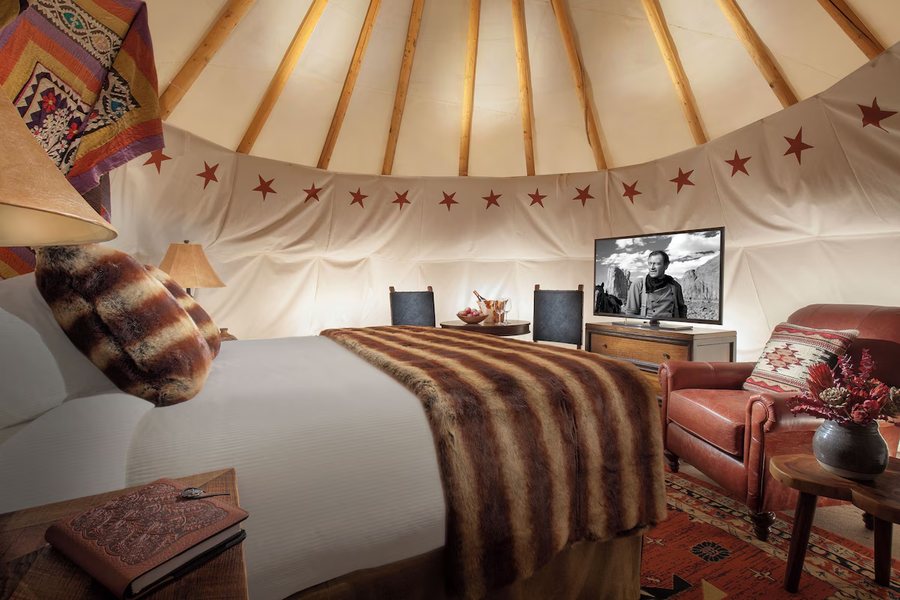 Capitol Reef Resort — Guest room