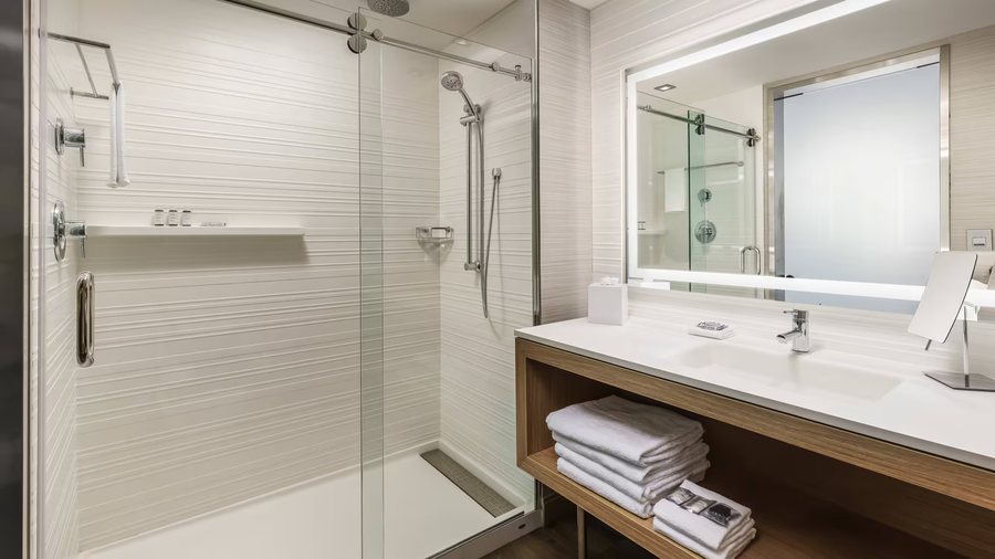 Cardozo Guest House — Bathroom