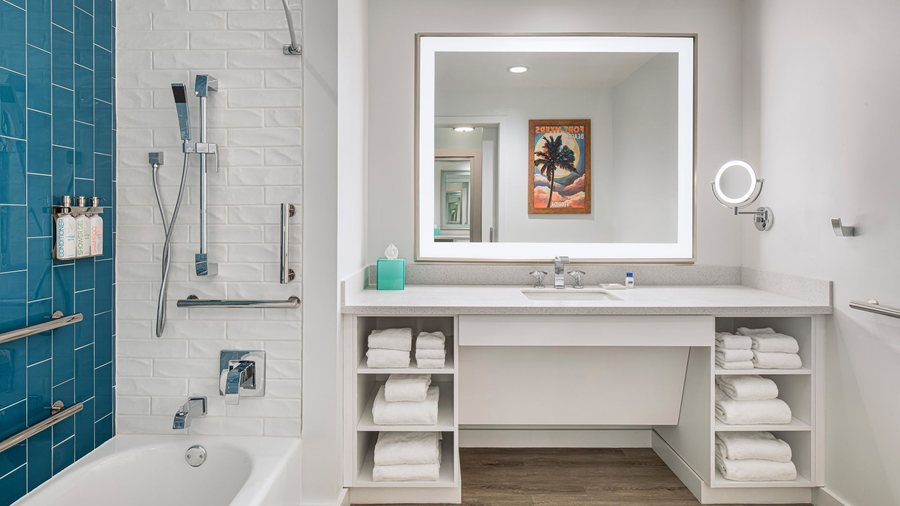Caribbean Beach — Bathroom