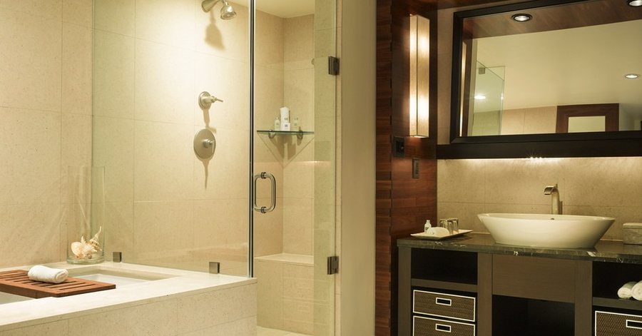 Carillon Miami Wellness Resort — Bathroom