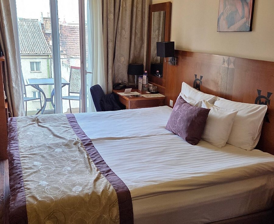 Carlton Hotel Buda Castle — Guest room