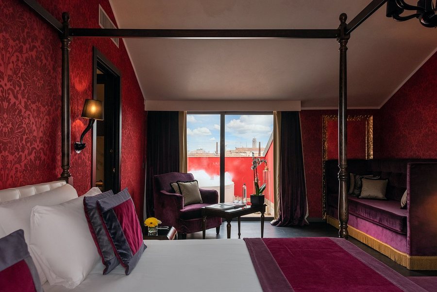 Carnival Palace Hotel — Guest room