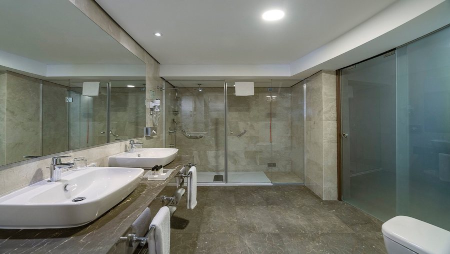 Carvan Hotel Istanbul — Bathroom